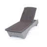 Шезлонг лежак серии CALVI (Калви) серого цвета из плетеного искусственного ротанга