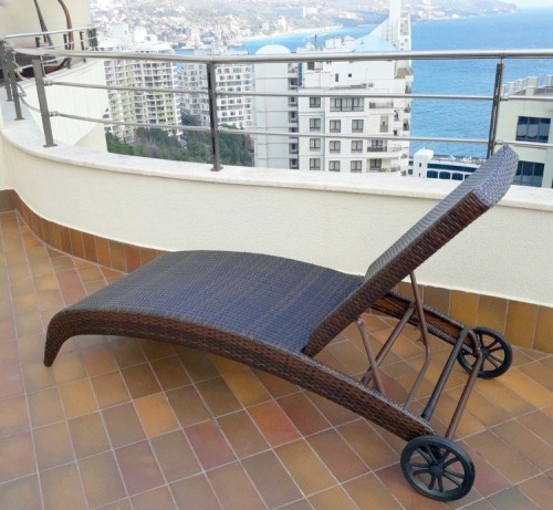 Шезлонг лежак MONACO (Монако) коричневый из искусственного ротанга